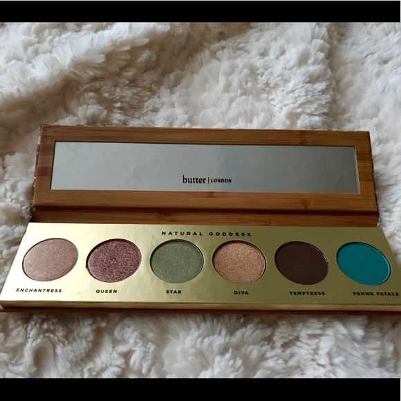 butter of London Eyeshadow Pallet - Picture 2 of 3